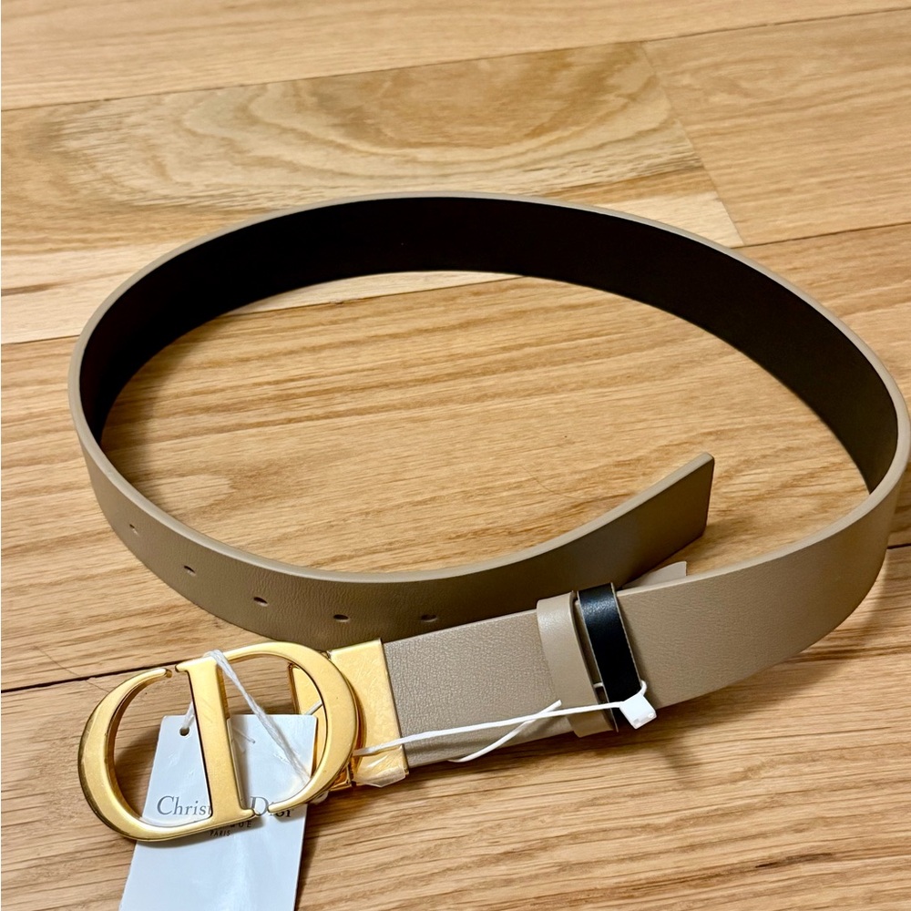 NWT!  Christian Dior Reversible Leather Belt - Picture 5 of 11